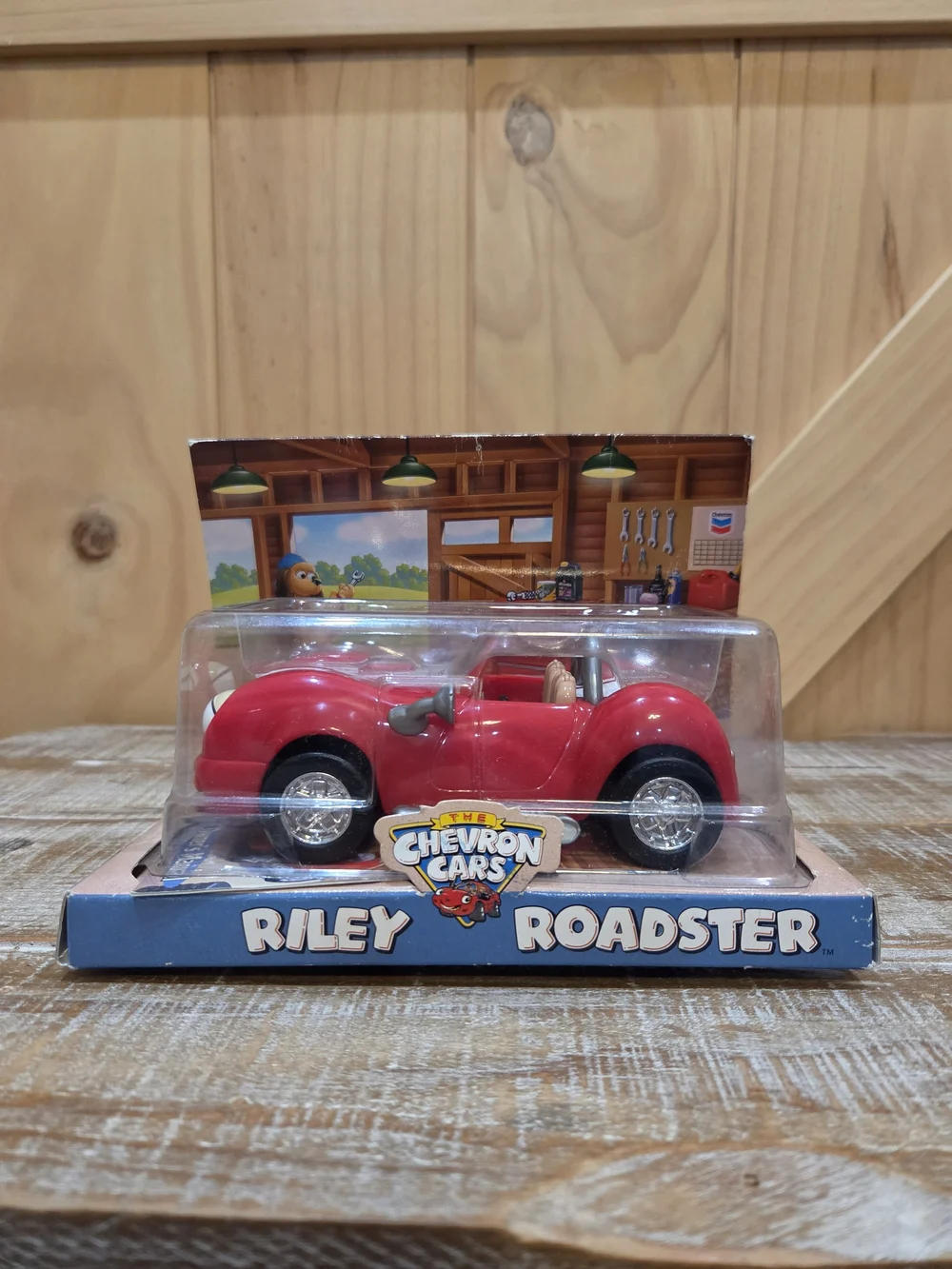 NIB | Vintage Chevron Cars Riley Roadster